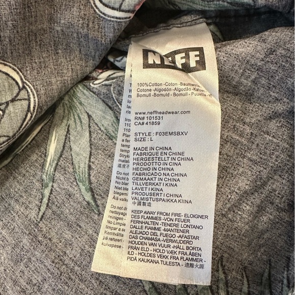 Disney x Neff Short Sleeve Button Up Mens Mickey Tropical Floral Large - Picture 5 of 6